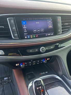 Used 2020 Buick Enclave Avenir w/ Avenir Technology Package image 11