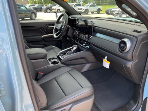 New 2025 Chevrolet Colorado LT w/ LT Convenience Package image 31