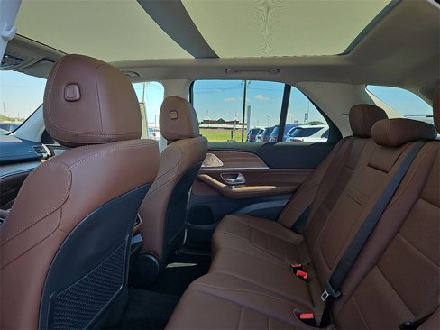 New 2026 Mercedes-Benz GLE 450 4MATIC image 17