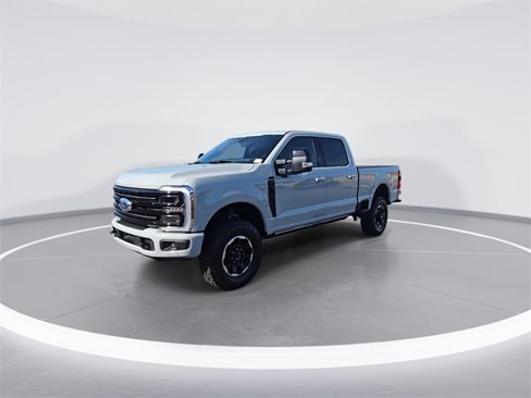 New 2026 Ford F250 Platinum image 4