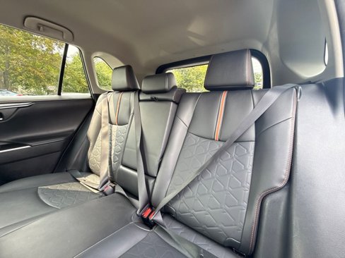 Used 2024 Toyota RAV4 Adventure image 15