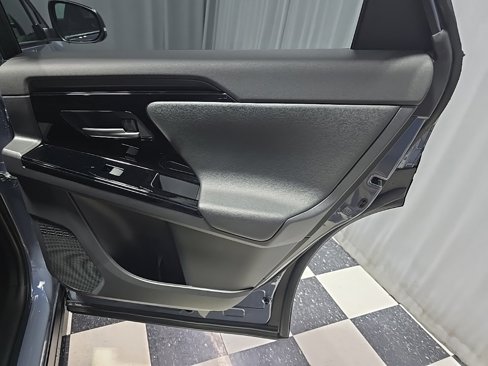 New 2025 Subaru Solterra Touring image 8