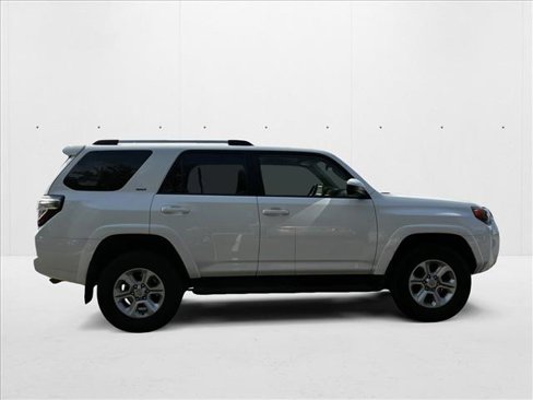 Used 2024 Toyota 4Runner SR5 image 4
