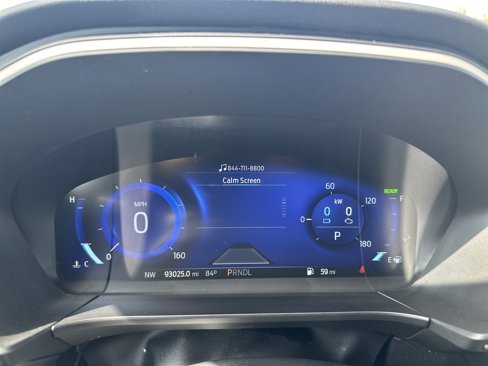 Used 2020 Ford Escape SE Sport image 16
