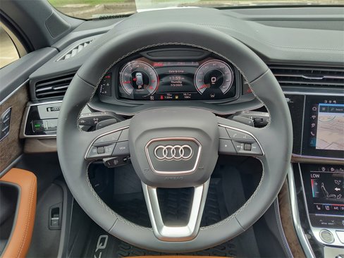 New 2025 Audi Q7 3.0T Prestige image 8