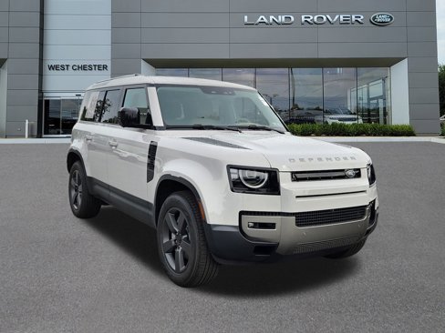 New 2026 Land Rover Defender 110 S image 2