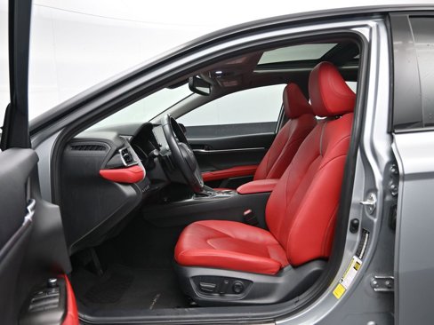 Used 2024 Toyota Camry XSE image 26