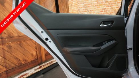 Used 2023 Nissan Altima 2.5 SR w/ SR Premium Package image 40