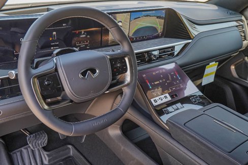 New 2026 INFINITI QX80 Autograph w/ Premium Cargo Package image 9