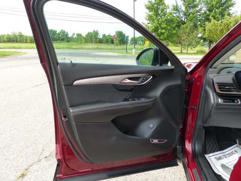Used 2024 Buick Envision Sport Touring image 17