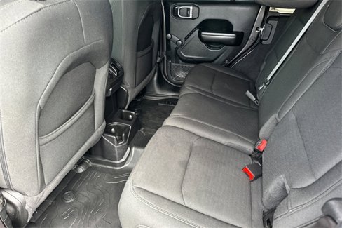 Used 2021 Jeep Wrangler Unlimited Sport image 14