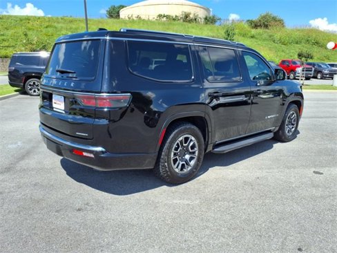 Used 2024 Jeep Wagoneer Series II w/ Advanced All Terrain Group image 4