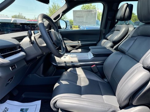 New 2025 Lincoln Navigator L Reserve w/ Jet Appearance Package image 20