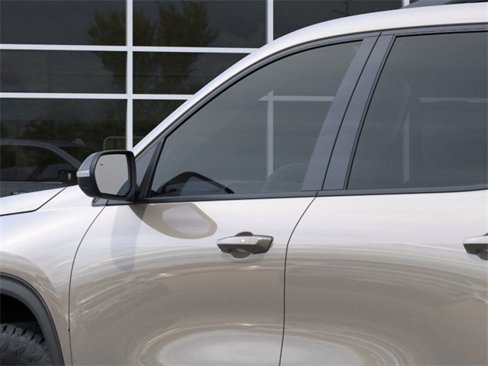 New 2026 Chevrolet Traverse Z71 w/ Driver Confidence Package image 12
