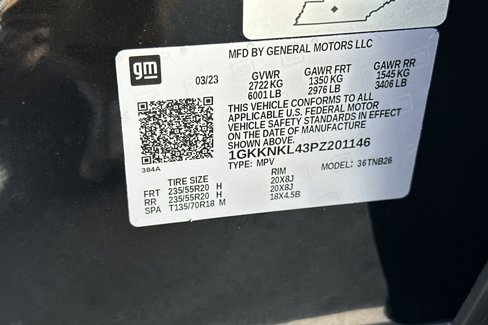 Used 2023 GMC Acadia SLE w/ Elevation Edition image 33