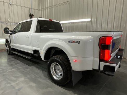 Used 2025 Ford F350 Platinum image 20