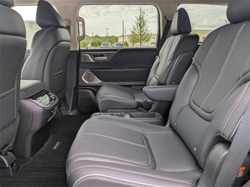 New 2025 INFINITI QX80 Sensory image 16
