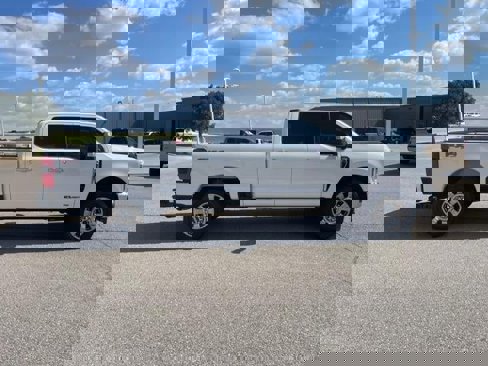 New 2026 Ford F250 XL image 4