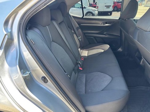 Used 2024 Toyota Camry LE image 28