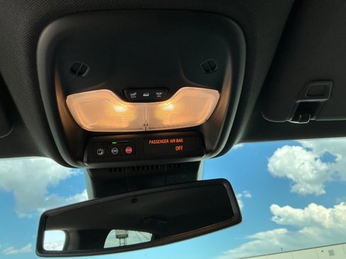 New 2025 Chevrolet Colorado LT w/ LT Convenience Package image 28
