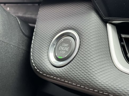 New 2026 Chevrolet Equinox LT image 6