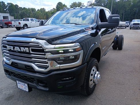 New 2026 RAM 3500 Laramie image 9