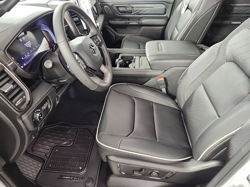 New 2025 RAM 1500 Limited image 18