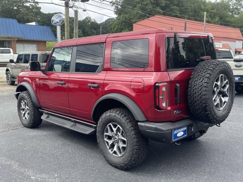 New 2025 Ford Bronco Badlands image 3