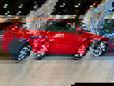 Used 2023 Tesla Model Y Long Range image 15
