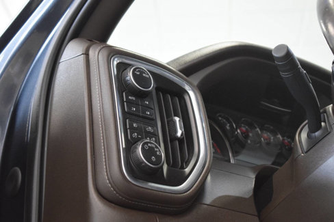 Used 2021 Chevrolet Silverado 1500 LT Trail Boss w/ Bed Protection Package image 94