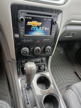 Used 2016 Chevrolet Traverse LT w/ Style and Technology Package image 5