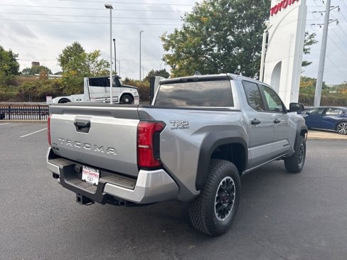 New 2025 Toyota Tacoma TRD Off-Road image 5