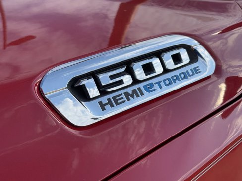 Used 2023 RAM 1500 Big Horn image 12