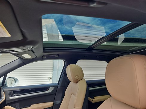 New 2026 Porsche Cayenne image 12