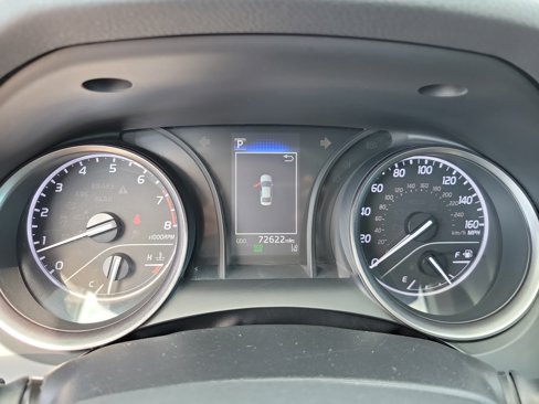 Used 2022 Toyota Camry SE image 28