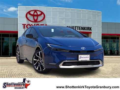 New 2026 Toyota Prius Plug-In Hybrid image 1