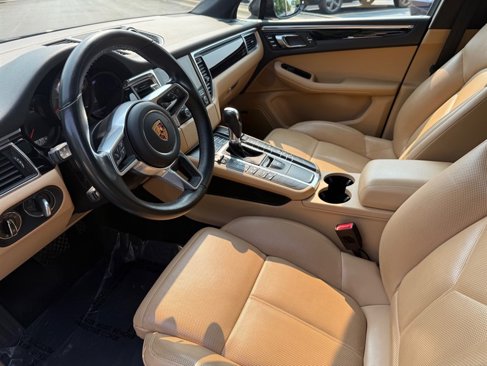 Used 2018 Porsche Macan S image 38