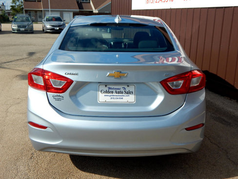 Used 2017 Chevrolet Cruze LT w/ Convenience Package image 36