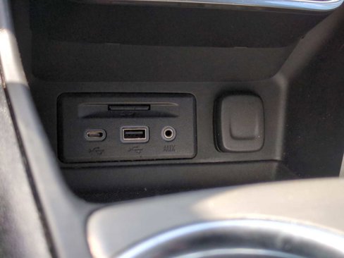 Used 2019 GMC Terrain Denali w/ LPO, Floor Liner Package image 32