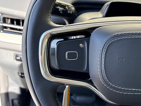 New 2025 Lincoln Navigator Reserve image 34