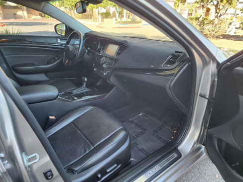 Used 2014 Kia Cadenza Premium image 27