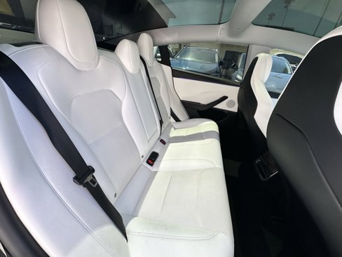 Used 2024 Tesla Model 3 Performance image 18