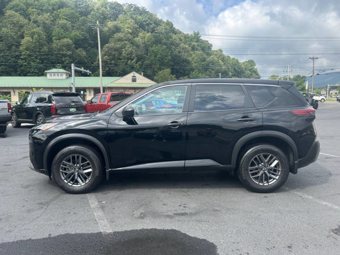 Used 2023 Nissan Rogue S image 7