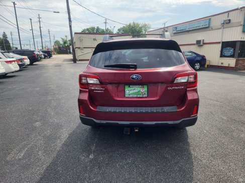 Used 2015 Subaru Outback 2.5i Limited image 2
