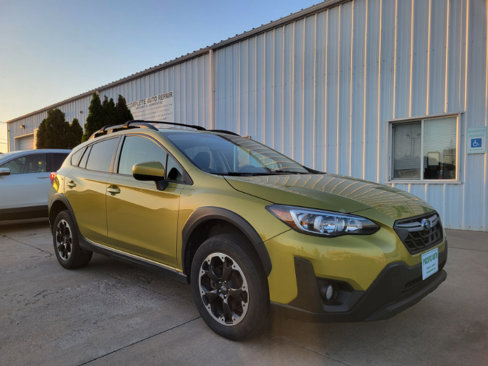 Used 2023 Subaru Crosstrek 2.0i Premium image 1