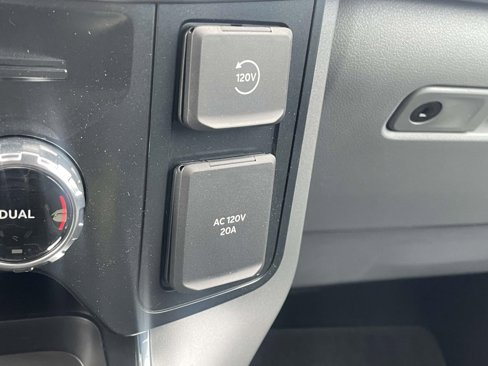 New 2025 Ford F150 XLT image 15