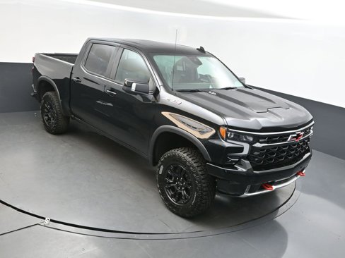 New 2026 Chevrolet Silverado 1500 ZR2 image 1
