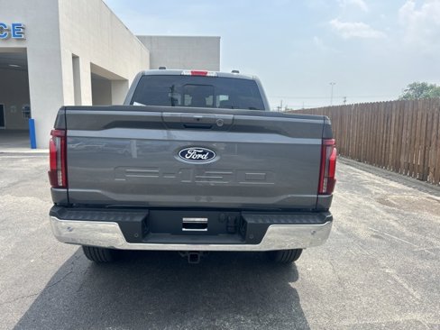 New 2025 Ford F150 Lariat w/ Equipment Group 501A Mid image 9