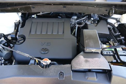 Used 2016 Toyota Highlander Limited image 30