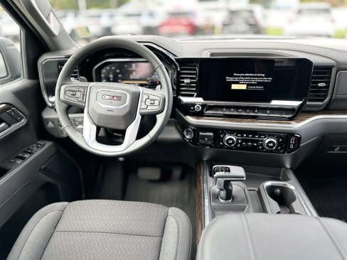 New 2026 GMC Sierra 1500 Elevation image 13